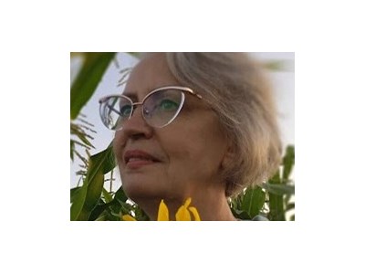 Олена Валентинівна Бобро