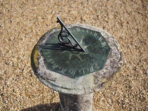 sundial620107960720w800.jpg