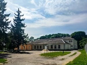 Олешинська гімназія