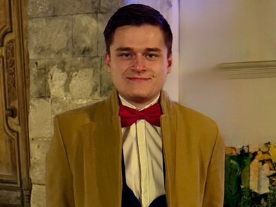 Артем Русланович Кухаренко