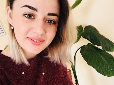 Яна Олегівна Олійник