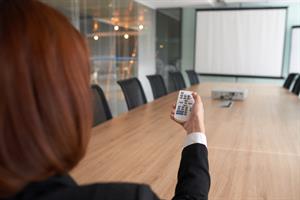 using-projector-meeting-room.jpg