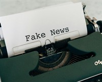 фейк нювс.jpg