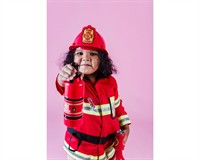 дівчинка пожежниця.jpg