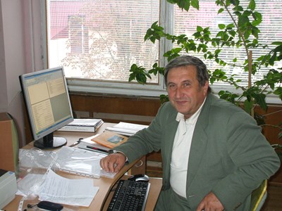 Володимир Васильович Шаряк
