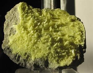 самородна сірка.jpg