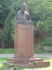 Пам'ятник_Івану_Франку_Київ.jpg